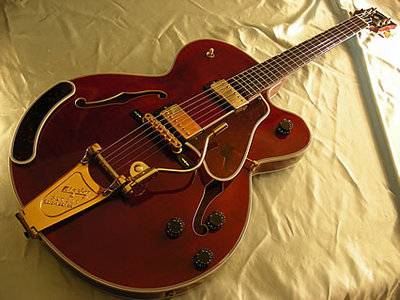 DSCN5527 Maryland CG guitar.jpg