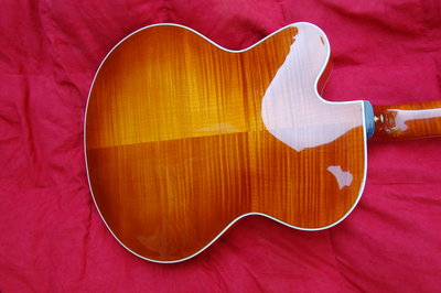 Guitars 013.jpg